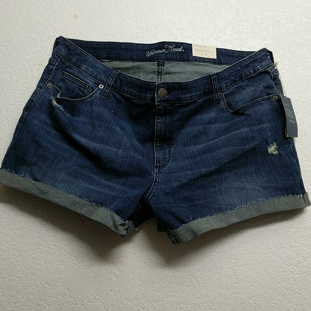 Universal Thread Goods Co. Jean shorts 22w